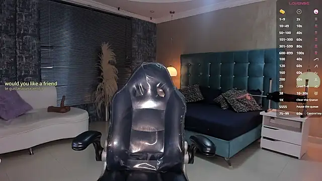 MelanieRioss online show from 10/09/25, 01:53