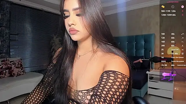 MelanieRioss online show from 10/22/25, 01:22