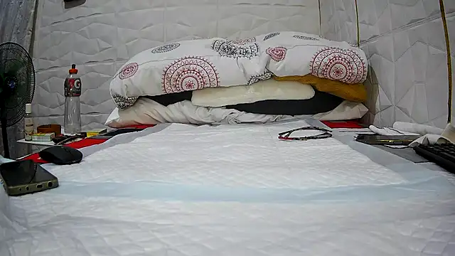 Snapshot of Mendoza_Amaranata chatting on 09/14/25, 09:14 Mendoza Amaranata online show from 09/14/25, 09:14