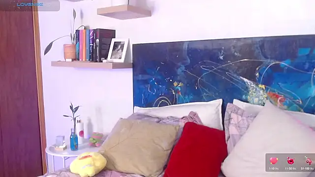 SusyAlvarez online show from 10/22/25, 10:53