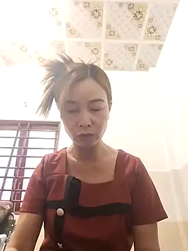 Sexy-ladyboobs20 online show from 03/05/25, 07:05