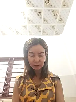 Sexy-ladyboobs20 online show from 10/16/25, 01:17