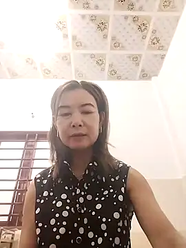 Sexy-ladyboobs20 online show from 11/07/25, 01:05