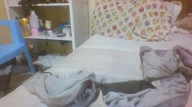 Snapshot of Bootiq chatting on 03/08/25, 12:33 Bootiq online show from 03/08/25, 12:33