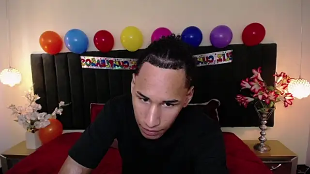 soft attraction online show from 11/10/25, 07:46