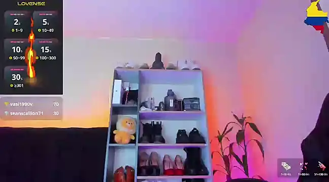 Snapshot of litz81 chatting on 02/15/25, 08:33 litz81 online show from 02/15/25, 08:33