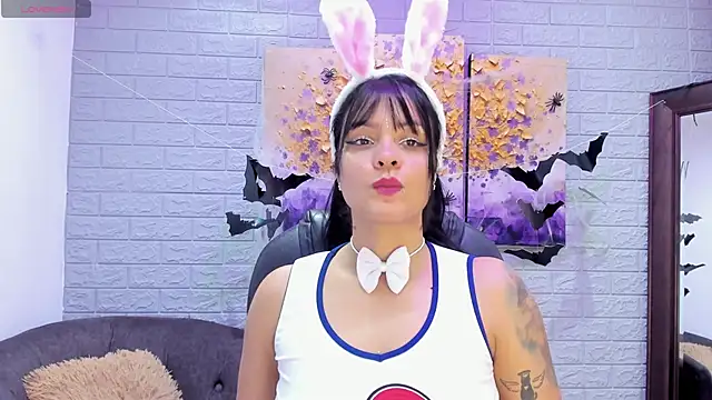 StefyGil  online show from 10/30/25, 12:17