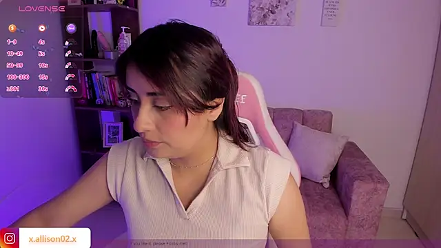 x allison online show from 11/12/25, 09:14