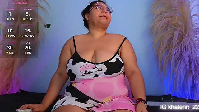 april lopez6 online show from 11/16/25, 10:32