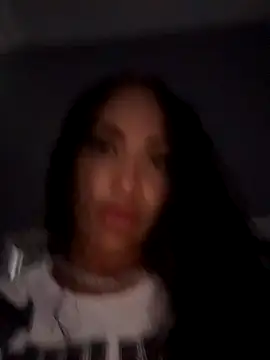 lanicaliente online show from 10/04/25, 03:32