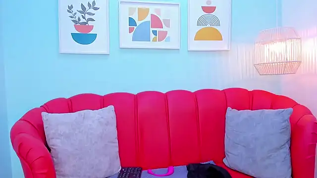 Nahiajhonson  online show from 02/23/25, 12:48