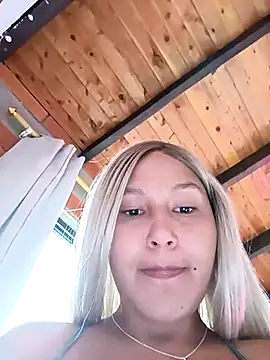 SamaraJay1 online show from 02/13/25, 05:22