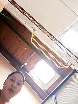 SamaraJay1 online show from 10/11/25, 03:32