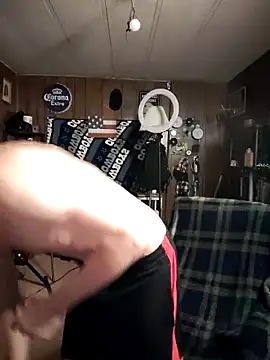 omgkidisthaone online show from 03/21/25, 04:28