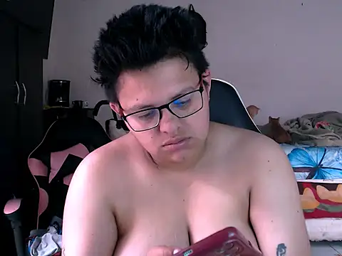 tatsumi nao online show from 11/16/25, 03:50