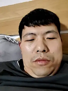 Chen YonG9 online show from 12/01/24, 04:29