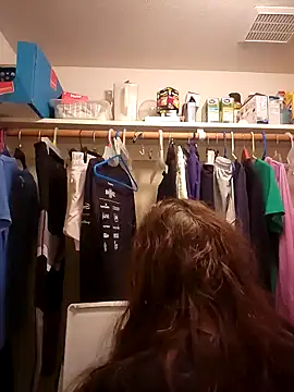 Snapshot of aliceluvzbill chatting on 12/03/24, 02:49 aliceluvzbill online show from 12/03/24, 02:49