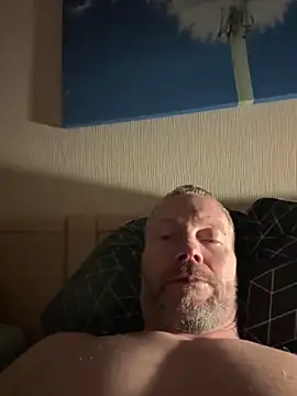 Snapshot of Rockburg chatting on 11/27/25, 08:11 Rockburg online show from 11/27/25, 08:11