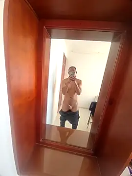 Juan2323hot online show from 09/25/25, 03:16