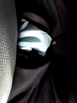 Policeman20742 online show from 03/10/25, 07:50