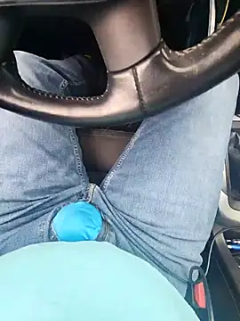 Policeman20742 online show from 10/28/25, 06:10