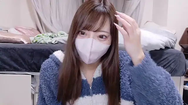 Snapshot of _chanMOMO_ chatting on 03/12/25, 02:56 chanMOMO online show from 03/12/25, 02:56