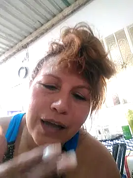 Snapshot of Kazsandraa chatting on 01/11/25, 03:34 Kazsandraa online show from 01/11/25, 03:34
