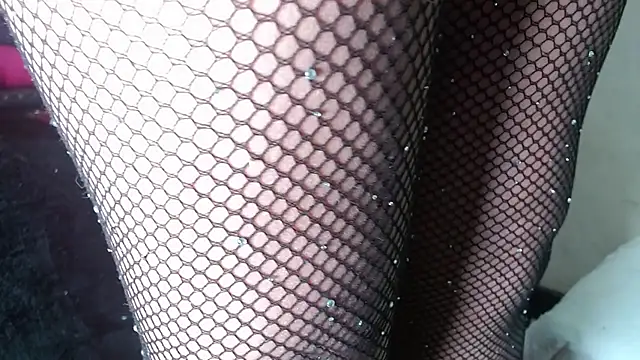 Snapshot of Kazsandraa chatting on 10/19/25, 03:18 Kazsandraa online show from 10/19/25, 03:18