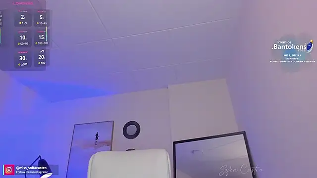 miss sofiaa online show from 10/16/25, 01:23