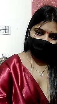 Snapshot of Hotty-simran chatting on 03/10/25, 04:49 Hotty-simran online show from 03/10/25, 04:49