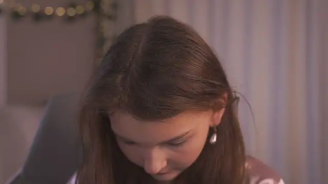 CindyGarrison online show from 10/11/25, 01:49