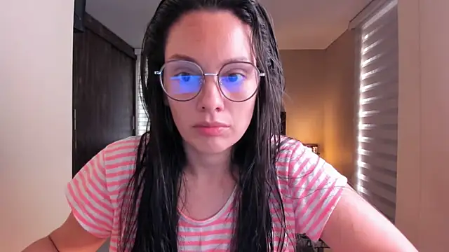 Snapshot of anabel_025 chatting on 01/06/25, 05:06 anabel 025 online show from 01/06/25, 05:06