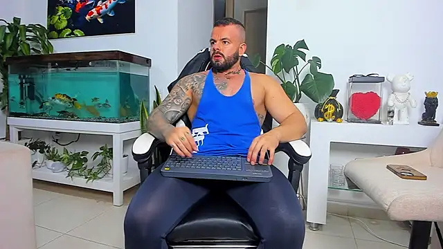 Johnnygrayson1 online show from 10/10/25, 01:15