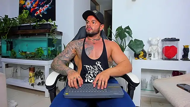 Johnnygrayson1 online show from 11/12/25, 12:00