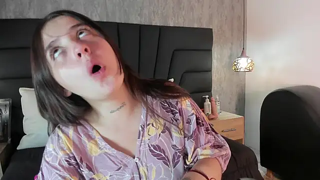 Sabrina Lennox online show from 01/27/25, 07:56