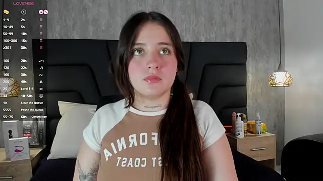 Sabrina Lennox online show from 03/15/25, 01:41