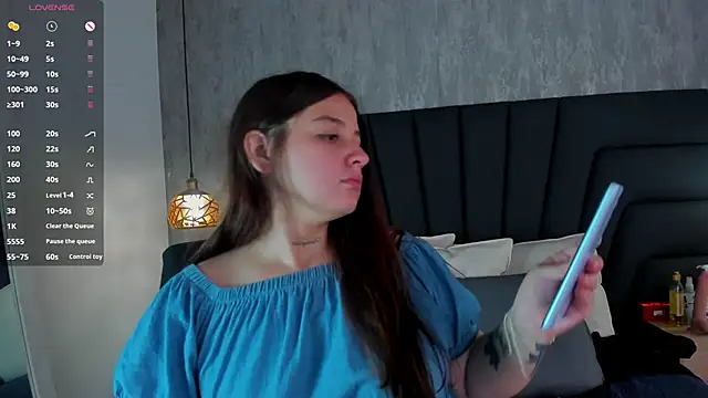 Sabrina Lennox online show from 03/21/25, 07:35