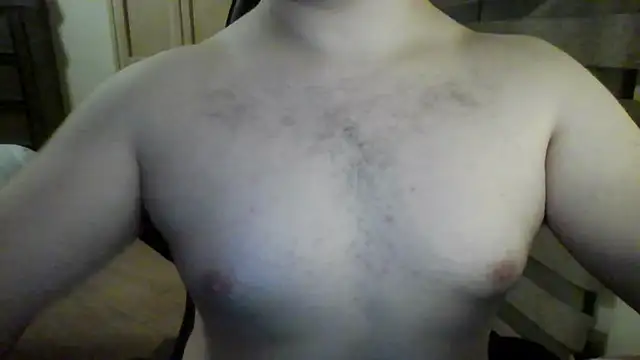 Snapshot of Himbo_fox chatting on 11/16/25, 06:30 Himbo fox online show from 11/16/25, 06:30