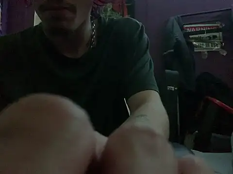 Snapshot of FeetKingx chatting on 03/09/25, 09:13 FeetKingx online show from 03/09/25, 09:13