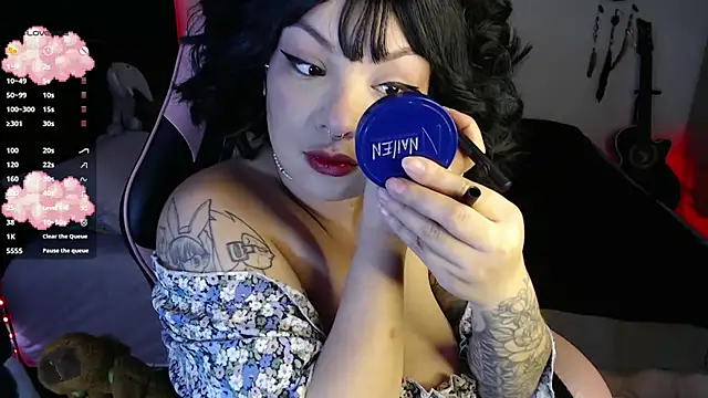 Theprojectsaraa online show from 11/17/25, 08:14