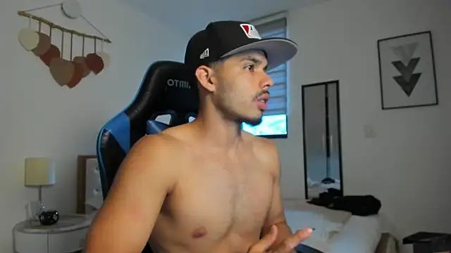 mateoleonee online show from 09/29/25, 07:30