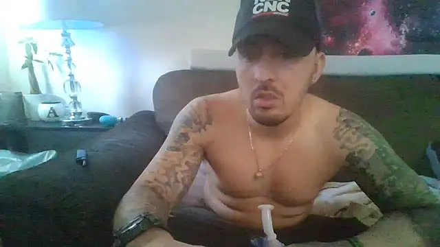 Snapshot of Antoniothedon chatting on 02/10/25, 08:10 Antoniothedon online show from 02/10/25, 08:10