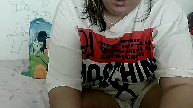 Snapshot of VixenBya chatting on 12/22/24, 11:11 VixenBya online show from 12/22/24, 11:11