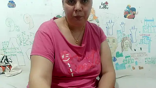 Snapshot of VixenBya chatting on 03/21/25, 03:57 VixenBya online show from 03/21/25, 03:57