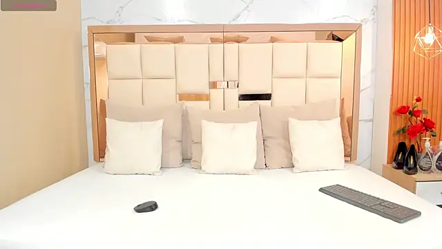 fabiana rodriguez online show from 02/26/25, 05:17