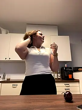 Fancy-Francy online show from 11/25/25, 01:33