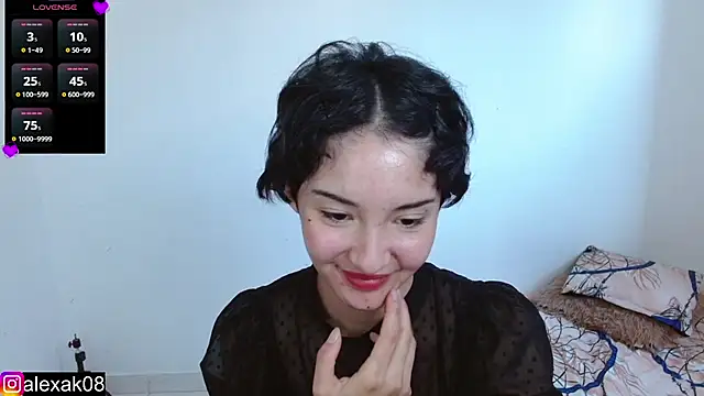 Snapshot of alexaa08 chatting on 12/05/24, 03:17 alexaa08 online show from 12/05/24, 03:17