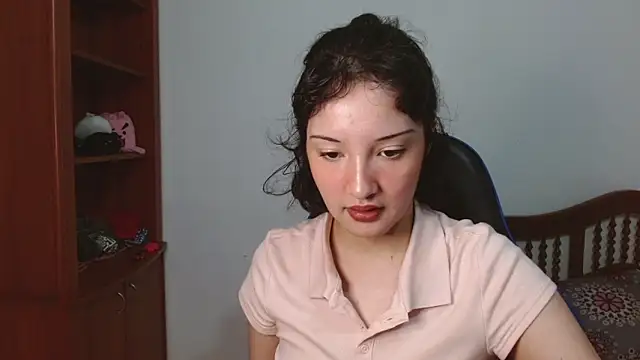 Snapshot of alexaa08 chatting on 09/23/25, 12:08 alexaa08 online show from 09/23/25, 12:08