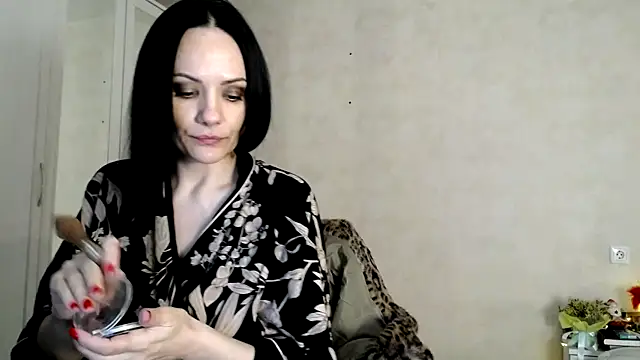 Devil Goddess online show from 12/30/24, 10:45