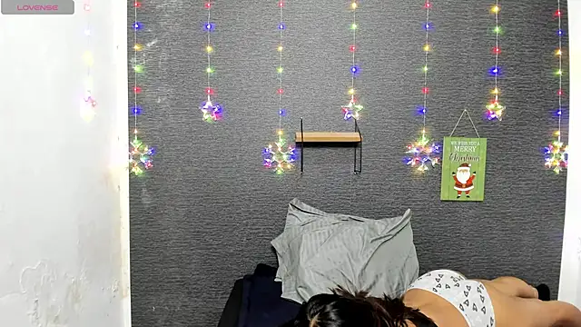 monse 02 online show from 01/24/25, 04:49